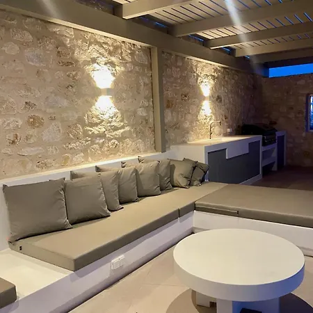 Olive Breeze , Naousa *