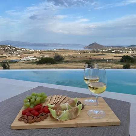 Olive Breeze , Naousa Isterni (Paros)